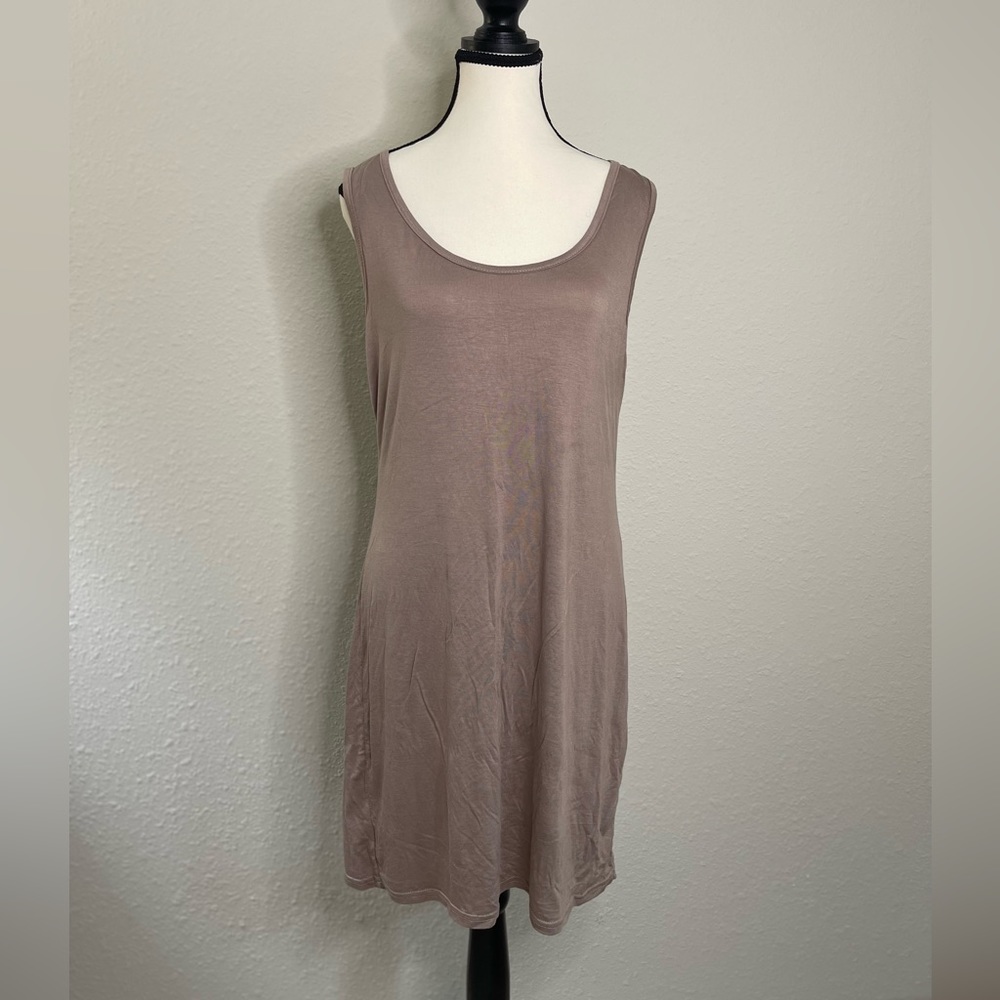 Sheath Dress. Womens Simple and basic. Color taupe/tan. Size XL